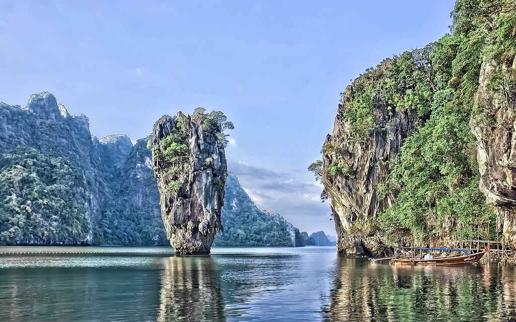 Trip to James Bond Island